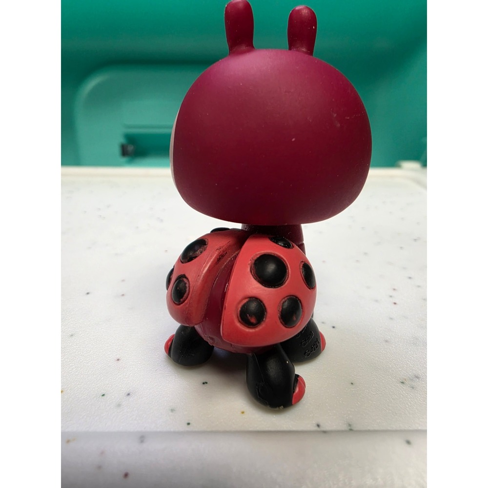LPS Littlest Pet Shop Ladybug #629 Red and Black Collectable Figure Bug - Picture 5 of 12